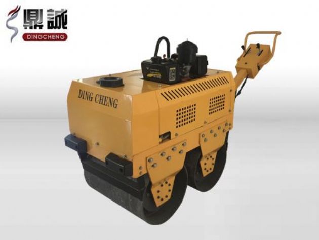 點(diǎn)擊查看詳細(xì)信息<br>標(biāo)題：DC-30C高配手扶式壓路機(jī) 閱讀次數(shù)：12965