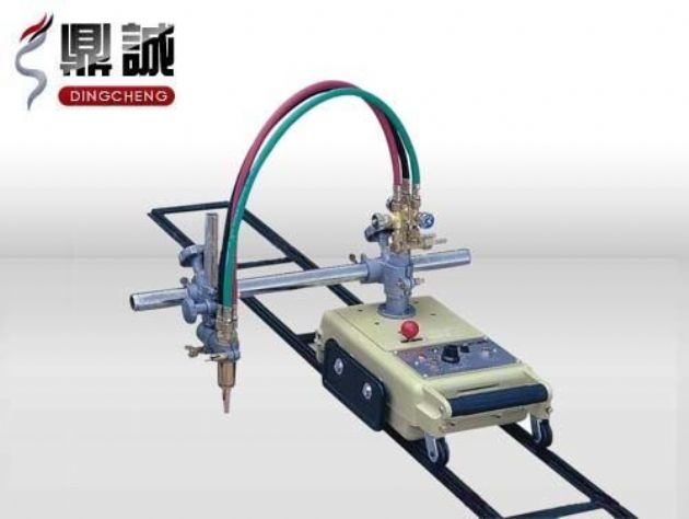 點(diǎn)擊查看詳細信息<br>標題：半自動(dòng)火焰切割機 閱讀次數：4685